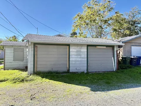 849 West St, Redding, CA 96001 photo 5