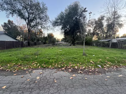 20573 Sunset Ln, Redding, CA 96002 photo 2
