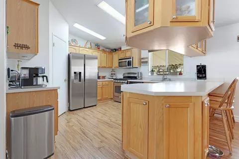 4716 Maple Trl, Redding, CA 96003 photo 8