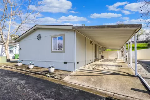 4716 Maple Trl, Redding, CA 96003