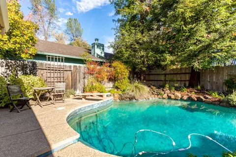 1187 Kirkwood Cir, Redding, CA 96003 photo 31