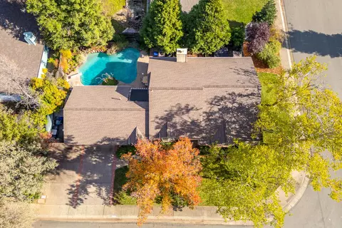 1187 Kirkwood Cir, Redding, CA 96003 photo 41
