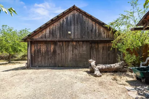 Exterior - 6535 Placer Rd, Igo, CA 96047 photo 5 of 13