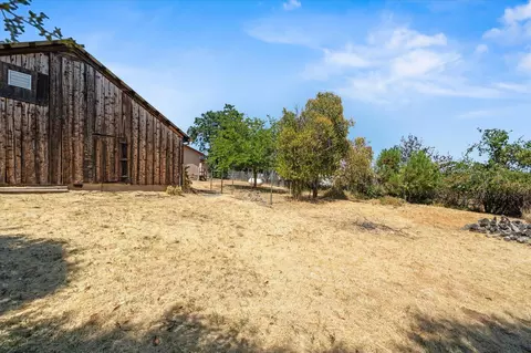 Exterior - 6535 Placer Rd, Igo, CA 96047 photo 6 of 13