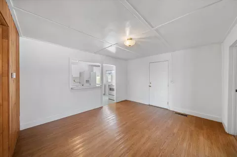 Living - 6535 Placer Rd, Igo, CA 96047 photo 2 of 4