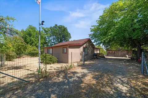 Exterior - 6535 Placer Rd, Igo, CA 96047 photo 10 of 13