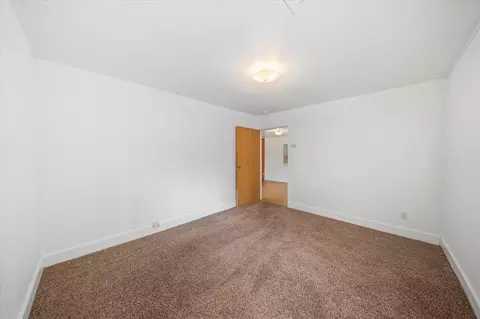 Bedroom - 6535 Placer Rd, Igo, CA 96047 photo 5 of 5