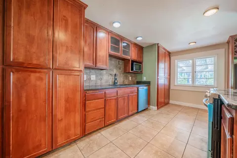 12141 Kern Dr, Redding, CA 96003 photo 13
