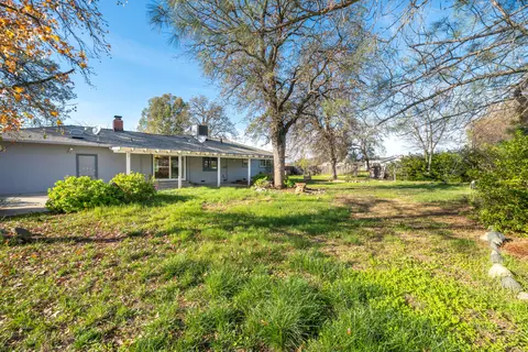 12141 Kern Dr, Redding, CA 96003 photo 35
