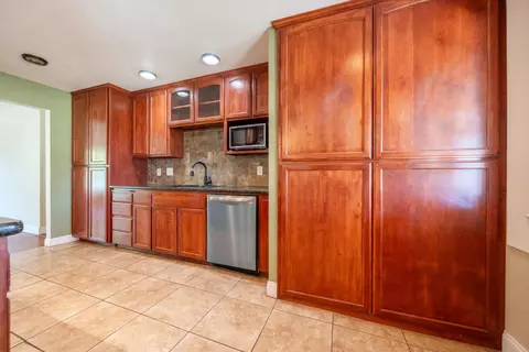 12141 Kern Dr, Redding, CA 96003 photo 16