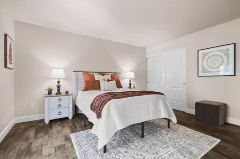 Bedroom - 3835 Riverview Dr, Redding, CA 96001 photo 2 of 7