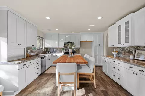 Kitchen - 3835 Riverview Dr, Redding, CA 96001 photo 1 of 3