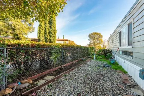 11037 Erickson Way, Redding, CA 96003 photo 12