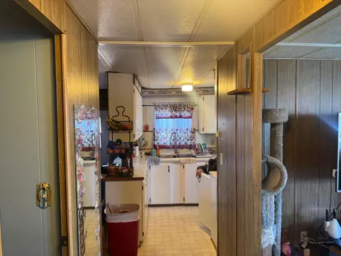 2873 Arcade Way, Redding, CA 96002 photo 3