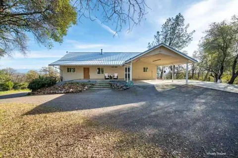21857 W Elk Trl, Redding, CA 96003