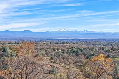 View/Area - 21857 W Elk Trl, Redding, CA 96003 photo 2 of 3
