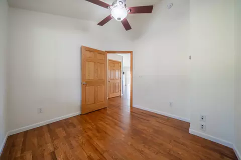 Bedroom - 21857 W Elk Trl, Redding, CA 96003 photo 3 of 5