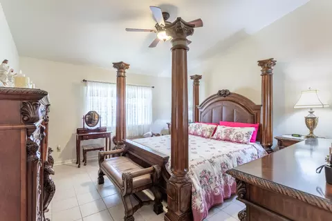 Bedroom - 4368 Wild Flower Way, Redding, CA 96001 photo 2 of 2