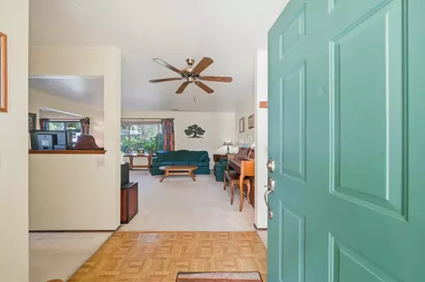 6921 Dennis Ct, Redding, CA 96001 photo 4