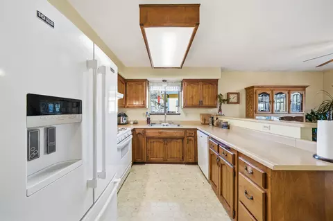 6921 Dennis Ct, Redding, CA 96001 photo 10