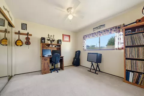 6921 Dennis Ct, Redding, CA 96001 photo 15