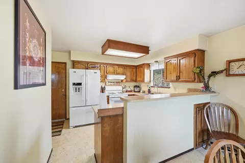 6921 Dennis Ct, Redding, CA 96001 photo 9