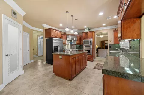7870 Castle View Ln, Redding, CA 96001 photo 18