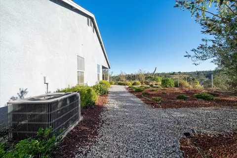 7870 Castle View Ln, Redding, CA 96001 photo 46