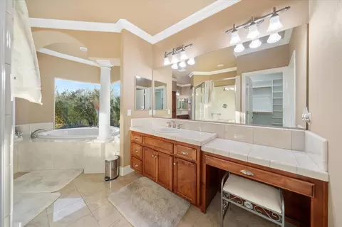 7870 Castle View Ln, Redding, CA 96001 photo 31