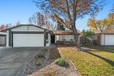 2623 Marvin Trl, Redding, CA 96001 photo 4