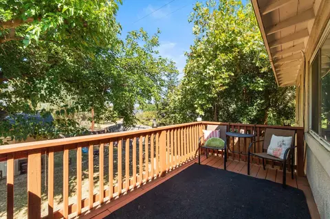 Exterior - 1514 Walbridge St, Red Bluff, CA 96080 photo 2 of 15