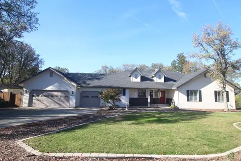 14415 Del Oro Ct, Red Bluff, CA 96080 photo 2
