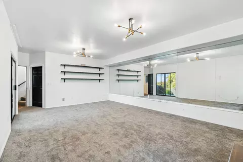 Living - 3357 Oakwood Pl, Redding, CA 96001 photo 7 of 7