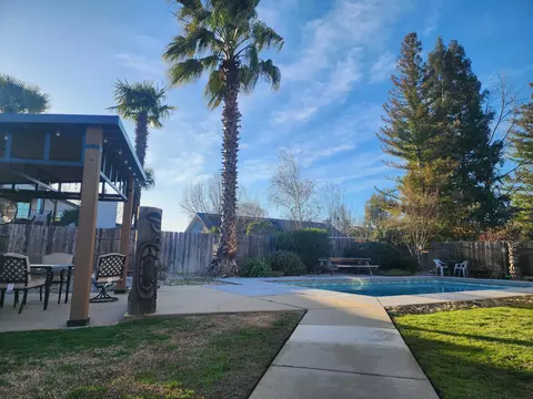 556 Armando Ave, Redding, CA 96003 photo 23