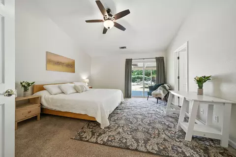 Bedroom - 3385 Pioneer Ln, Redding, CA 96001 photo 1 of 3