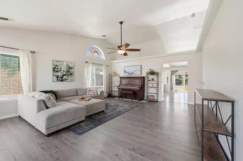 Living - 3385 Pioneer Ln, Redding, CA 96001 photo 1 of 1