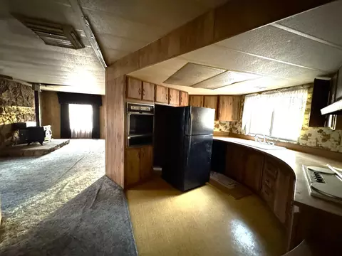 Kitchen - 39477 Crane Rd, Cassel, CA 96016 photo 1 of 1