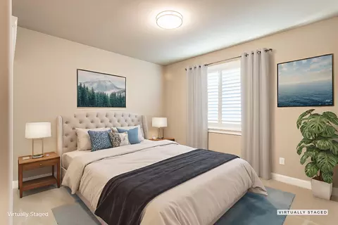 Bedroom - 3241 Lemurian Rd, Redding, CA 96002 photo 5 of 8