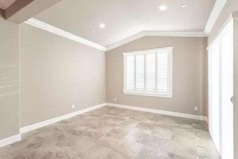 Living - 3241 Lemurian Rd, Redding, CA 96002 photo 3 of 3