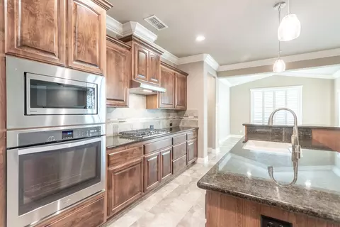Kitchen - 3241 Lemurian Rd, Redding, CA 96002 photo 2 of 3