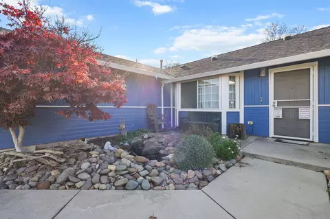 Exterior - 7060 Pit Rd, Redding, CA 96001 photo 2 of 16