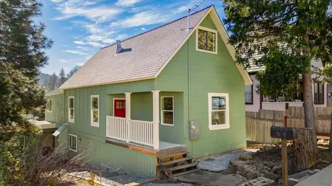 4212 Branstetter St, Dunsmuir, CA 96025