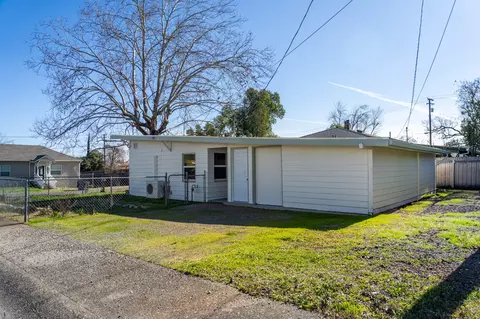 1800 Pleasant St, Redding, CA 96001 photo 20