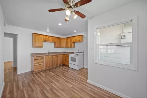 1800 Pleasant St, Redding, CA 96001 photo 10