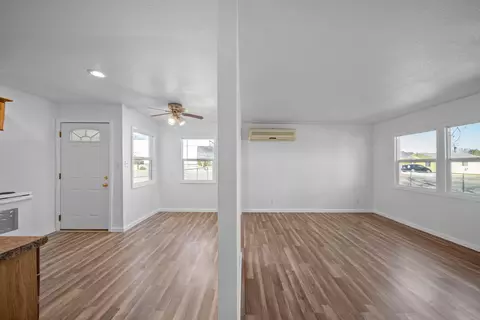 1800 Pleasant St, Redding, CA 96001 photo 8
