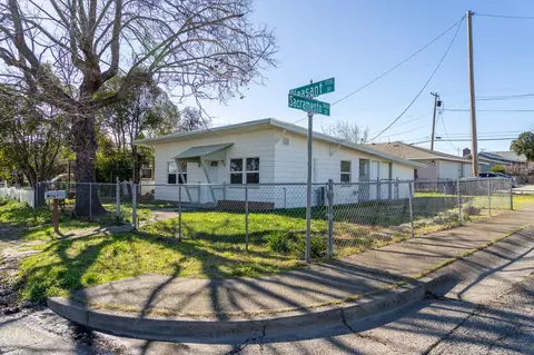 1800 Pleasant St, Redding, CA 96001 photo 21