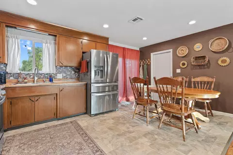 7155 The Terrace St, Anderson, CA 96007 photo 5