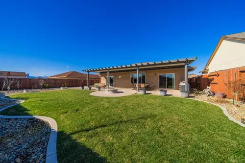 2868 Ukonom Dr, Redding, CA 96002 photo 26
