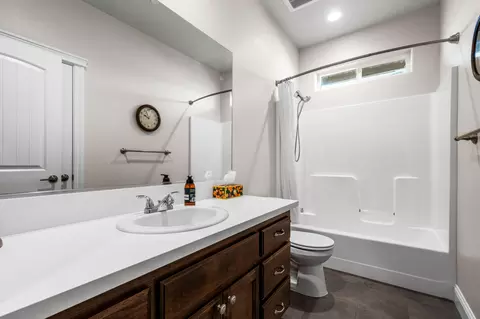 2868 Ukonom Dr, Redding, CA 96002 photo 17