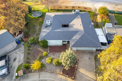 940 Golden Heights Ct, Redding, CA 96003 photo 28